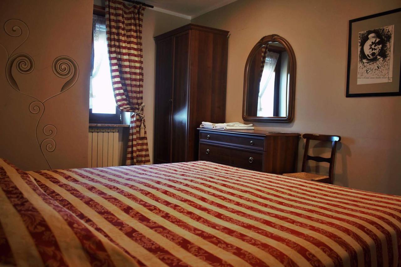 Ristorante Albergo 'L Bunet Cortemilia Eksteriør bilde